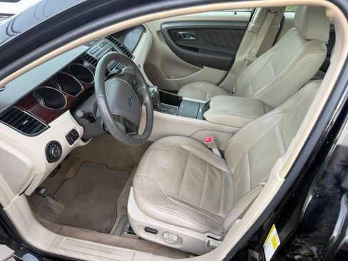 Used 2012 Ford Taurus SEL FWD image 10