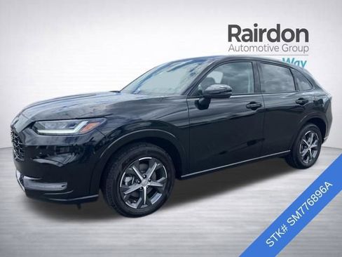 Used 2025 Honda HR-V EX-L image 3