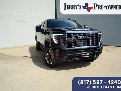 Used 2024 GMC Sierra 2500 Denali Ultimate AWD/4WD image 6