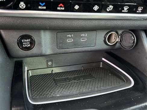 Certified 2024 Nissan Rogue SL w/ SL Premium Package image 19