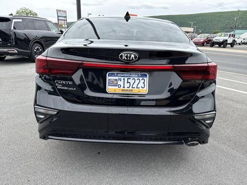 Certified 2021 Kia Forte LXS FWD image 6