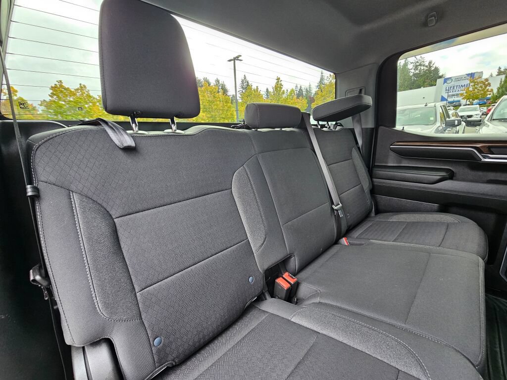 Certified 2023 Chevrolet Silverado 1500 RST w/ Z71 Off-Road Package AWD/4WD image 29