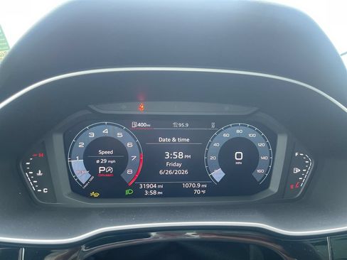 Used 2025 Audi Q3 2.0T Premium AWD/4WD image 22