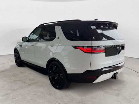 Certified 2025 Land Rover Discovery Dynamic SE AWD/4WD image 6