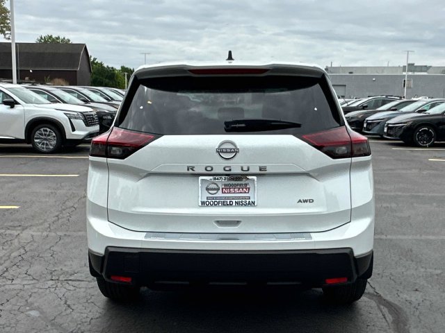 New 2026 Nissan Rogue SV AWD/4WD image 5