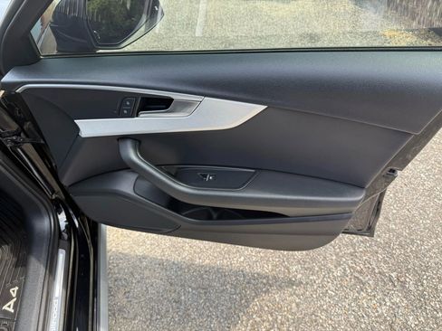 Used 2017 Audi A4 2.0T allroad Premium w/ Convenience Package image 37