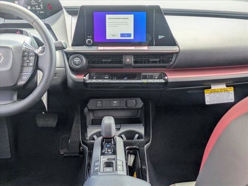 New 2026 Toyota Prius Plug-In Hybrid FWD image 11