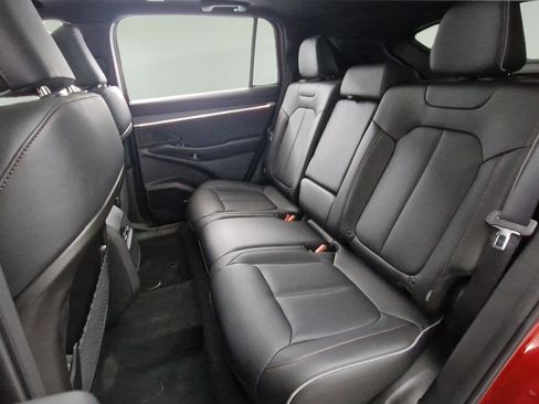 New 2025 Jeep Wagoneer Limited image 22