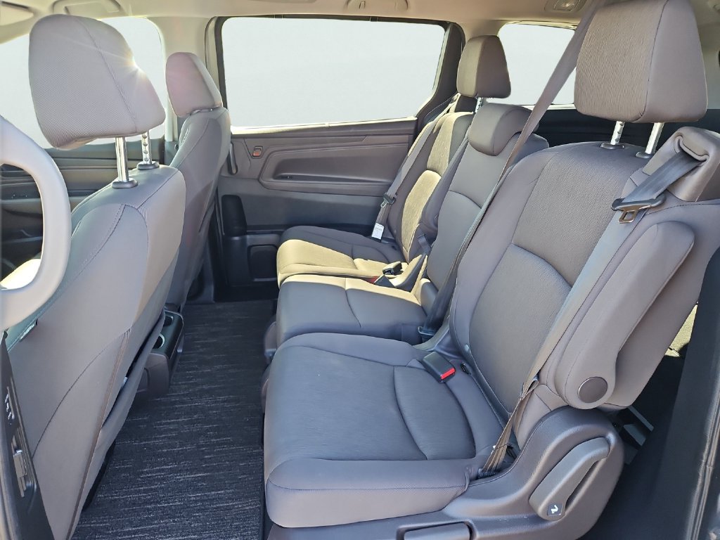 Certified 2024 Honda Odyssey EX image 30