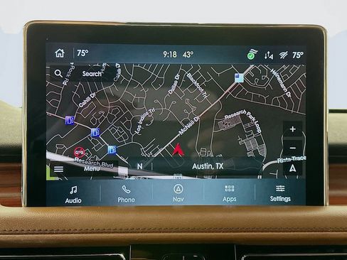 Used 2022 Lincoln Aviator Reserve w/ Equipment Group 201A image 13