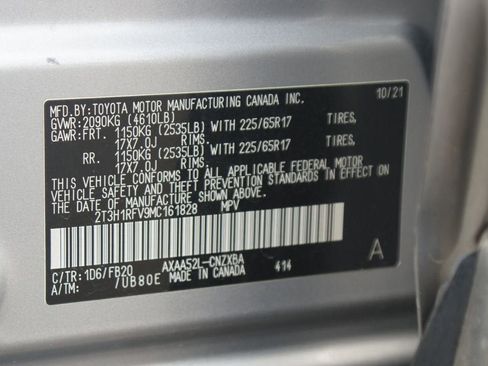 Used 2021 Toyota RAV4 LE FWD image 25