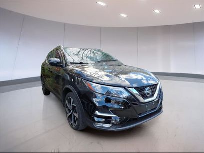 Used 2022 Nissan Rogue Sport SL w/ Premium Package