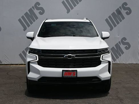 Used 2021 Chevrolet Suburban RST RWD image 2