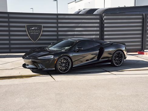 Used 2025 McLaren GTS Base image 5