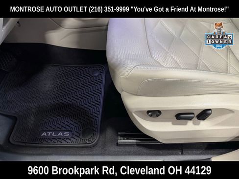 Used 2024 Volkswagen Atlas SE w/ Panoramic Sunroof Package AWD/4WD image 15
