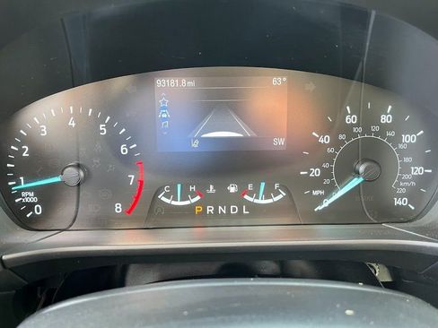 Used 2021 Ford Escape SE w/ SE Sport Appearance Package image 11