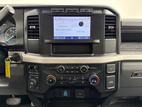 Used 2023 Ford F250 XL w/ STX Appearance Package AWD/4WD image 30