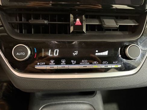 Certified 2024 Toyota Corolla LE FWD image 15