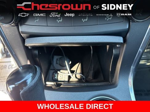 Used 2016 Toyota Camry SE w/ Moonroof Package image 19