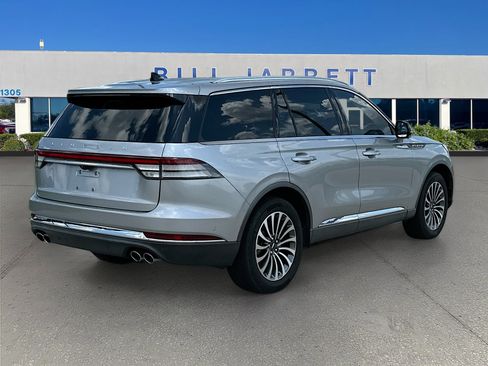 Used 2021 Lincoln Aviator Reserve w/ Equipment Group 201A AWD/4WD image 7