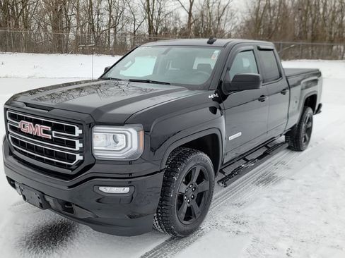 Used 2019 GMC Sierra 1500 Limited w/ Elevation Edition image 4
