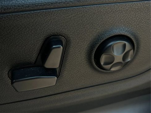 Used 2020 RAM 1500 Sport w/ Level 2 Equipment Group AWD/4WD image 24