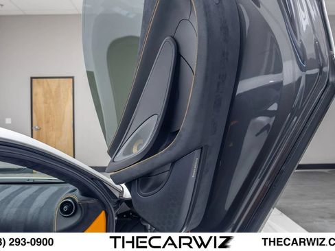 Used 2016 McLaren 570S Coupe RWD image 97