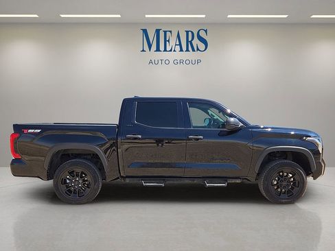 Used 2023 Toyota Tundra SR5 image 6