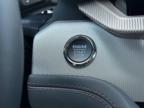 New 2026 Ford Explorer Active w/ Active Comfort Package RWD image 23