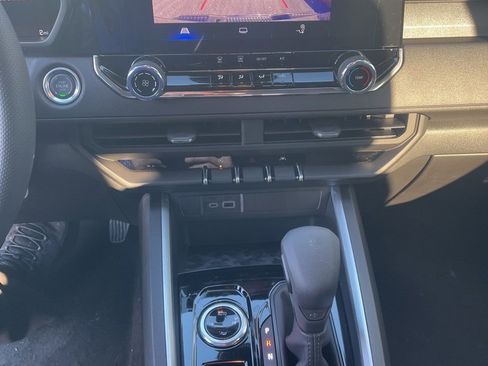 New 2026 Chevrolet Colorado W/T image 15