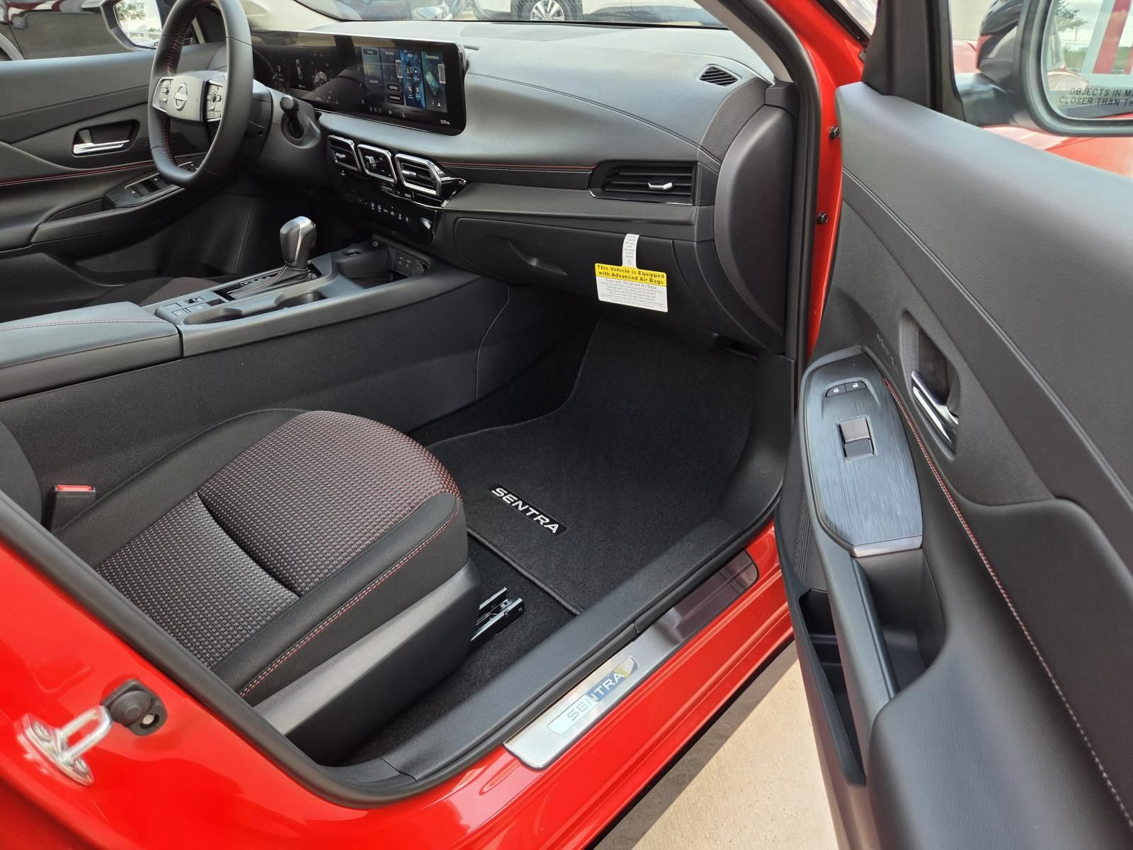 New 2027 Nissan Sentra SR w/ Floor Mat Package FWD image 10