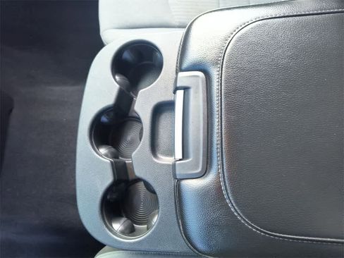 Used 2023 RAM 1500 Classic SLT image 20