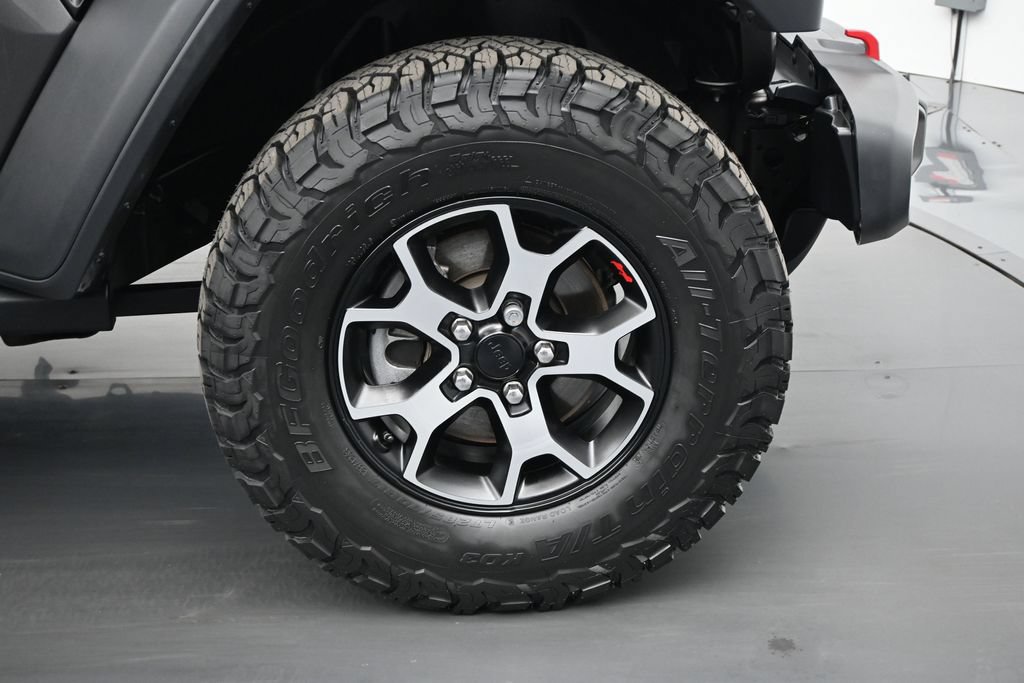 Used 2021 Jeep Wrangler Unlimited Rubicon w/ LED Lighting Group AWD/4WD image 23