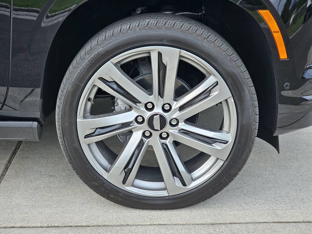 New 2026 Cadillac Escalade ESV Platinum Sport AWD/4WD image 9