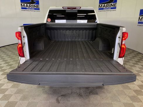 Used 2024 Chevrolet Silverado 1500 High Country w/ High Country Premium Package AWD/4WD image 33