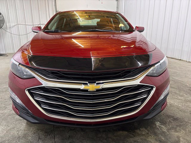 Used 2023 Chevrolet Malibu LT FWD image 2