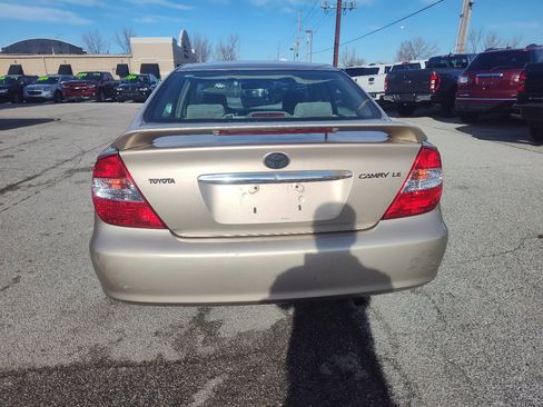 Used 2002 Toyota Camry LE image 11