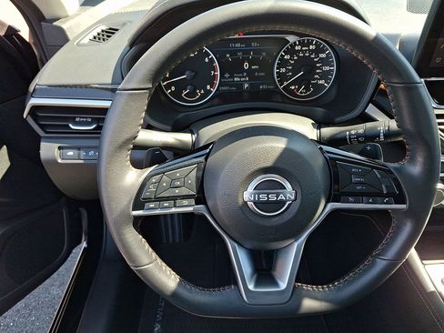 Certified 2023 Nissan Altima 2.5 SR w/ SR Premium Package image 20