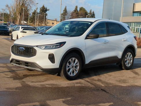 Certified 2023 Ford Escape Active w/ Tech Pack #1 image 4
