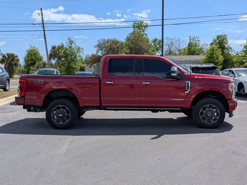 Used 2019 Ford F250 Platinum w/ Platinum Ultimate Package image 4