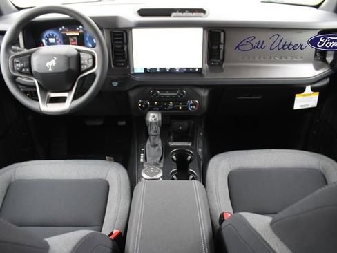 New 2026 Ford Bronco 4-Door AWD/4WD image 11