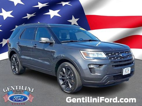 Certified 2018 Ford Explorer XLT w/ Equipment Group 202A AWD/4WD image 1