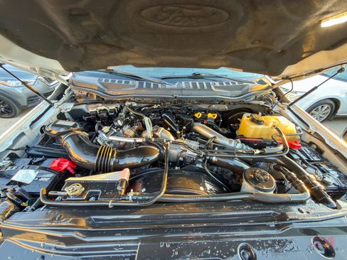 Used 2019 Ford F350 King Ranch w/ King Ranch Ultimate Package image 9