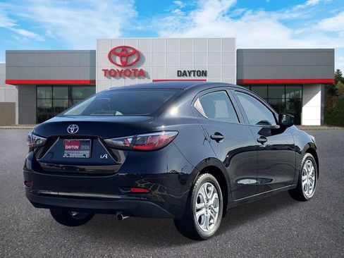 Used 2017 Toyota Yaris iA FWD image 5