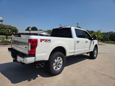 Used 2019 Ford F250 Platinum w/ Platinum Ultimate Package AWD/4WD image 7