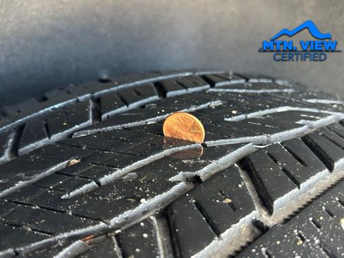 Used 2025 GMC Yukon Denali image 14