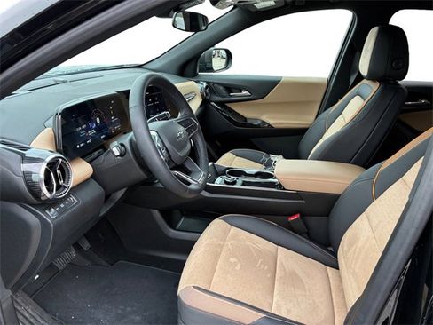 New 2026 Chevrolet Equinox ACTIV w/ Convenience Package III image 11