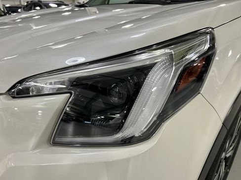 Certified 2023 Subaru Forester Limited AWD/4WD image 7