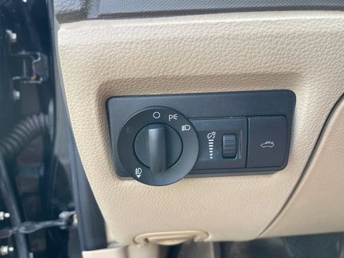 Used 2006 Ford Fusion SE FWD image 24