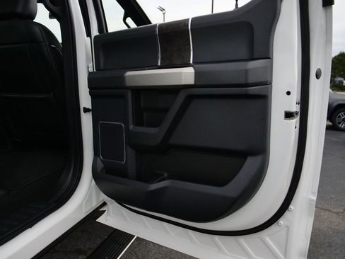 Used 2022 Ford F450 Lariat w/ Lariat Ultimate Package AWD/4WD image 60